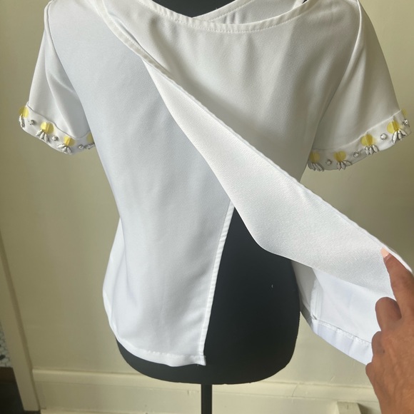 Banana Republic Pineapple beaded Blouse White XXS - Picture 7 of 9